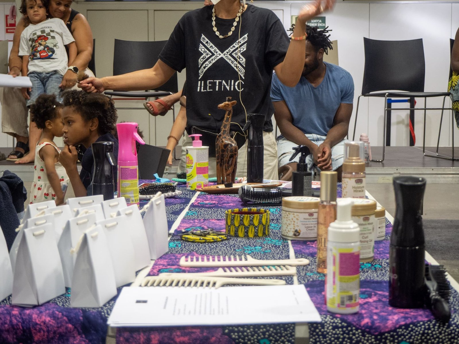 Cuidado del cabello afro: rutina, productos y amor propio